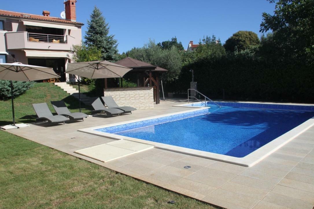 Premantura Olive Garden Villa Exterior foto