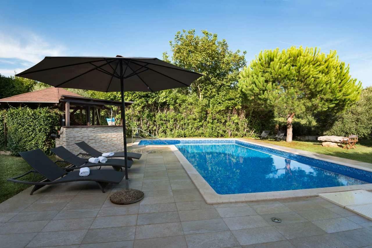 Premantura Olive Garden Villa Exterior foto