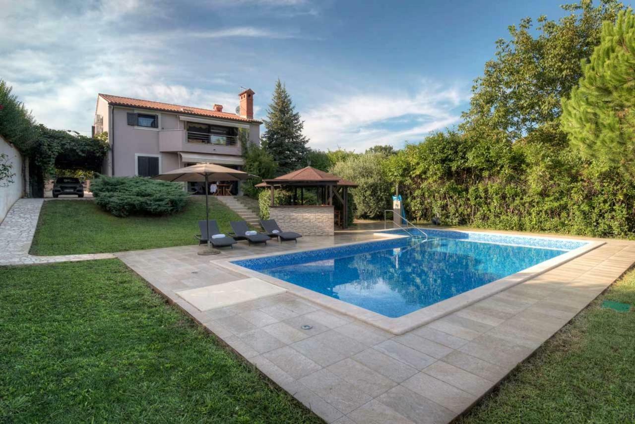 Premantura Olive Garden Villa Exterior foto